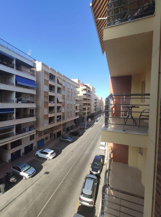 Apartamento 1A Linea Anri Torrevieja Exteriör bild