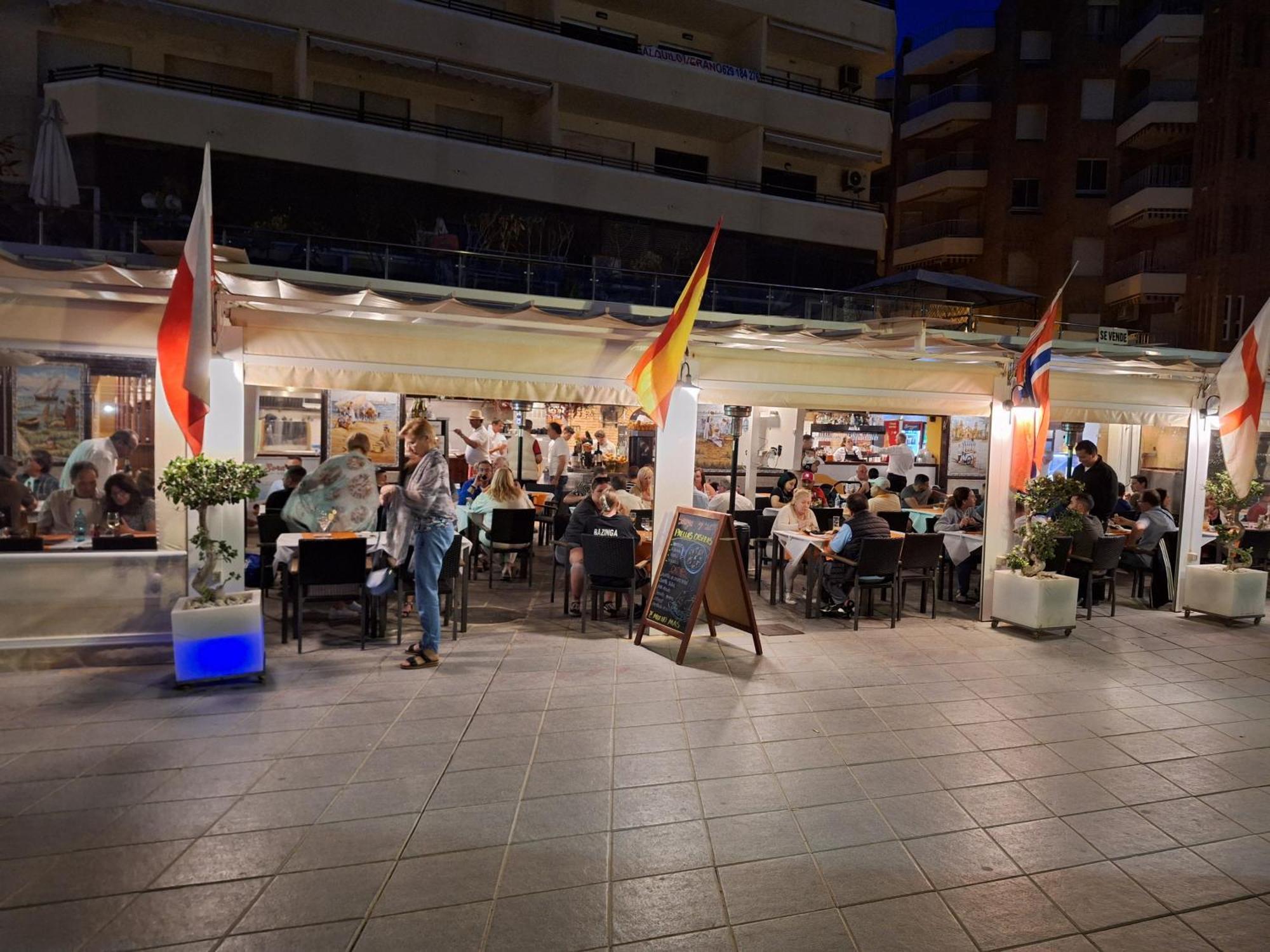 Apartamento 1A Linea Anri Torrevieja Exteriör bild